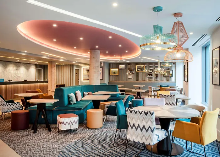 Hampton By Hilton Bath City